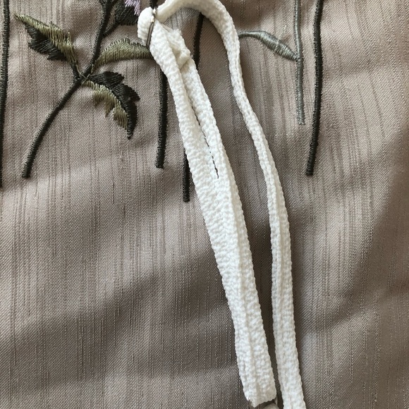 Off the shoulder Love J Top - Picture 4 of 6